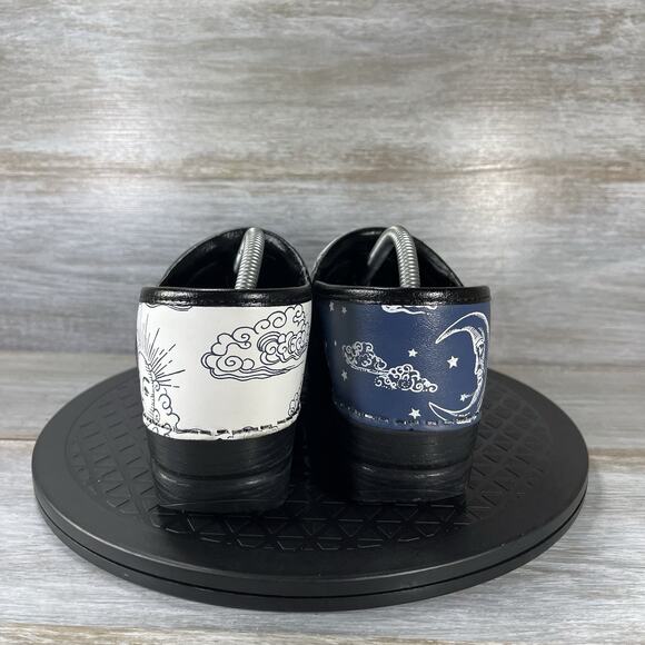 Dansko Men’s Twin Day and Night Professional Clogs Size EU 38 US 7.5 - Picture 6 of 12